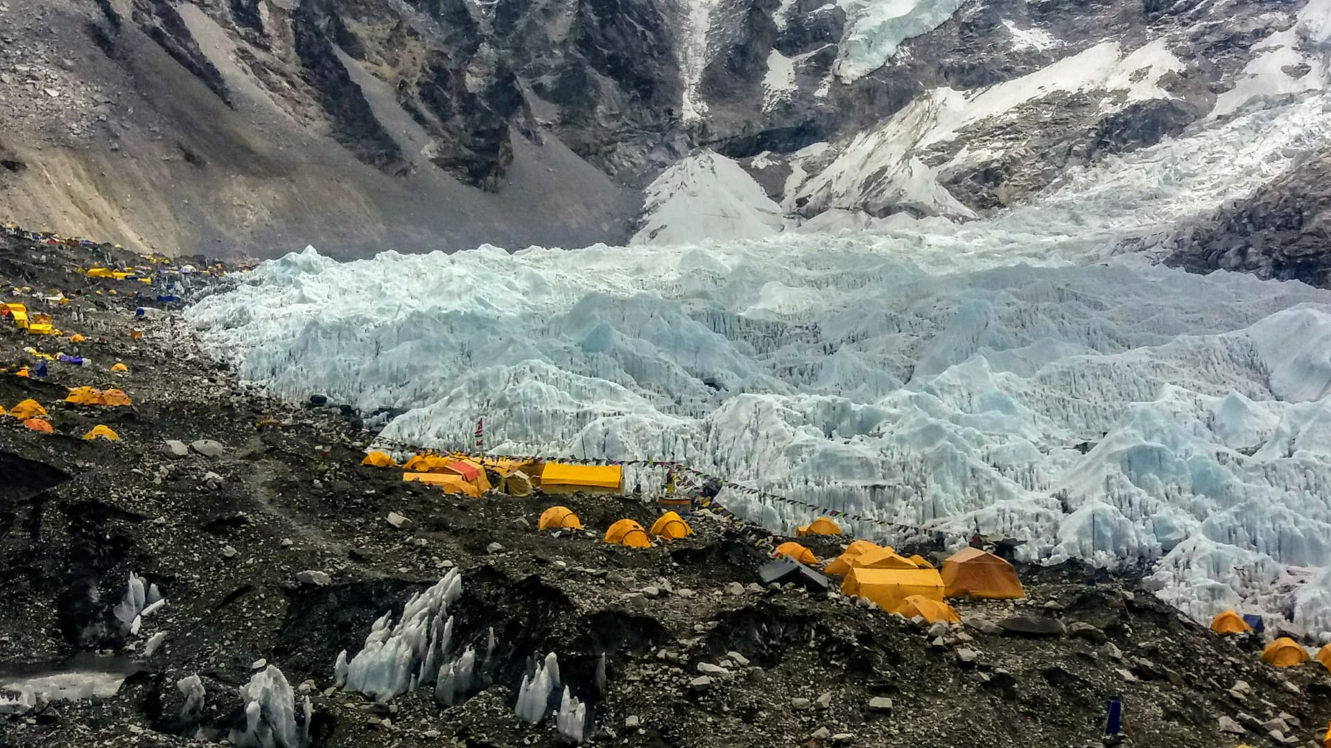 Everest Base Camp Trek – 14 Days (14 Days / 13 Nights) | Nepal View Treks Everest Base Camp Trek – 14 Days | Nepal View Treks