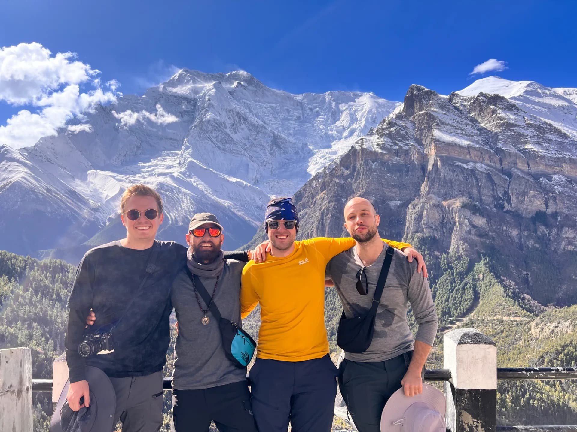 Annapurna Circuit Trek (15 Days / 14 Nights) | Nepal View Treks Annapurna Circuit Trek | Nepal View Treks