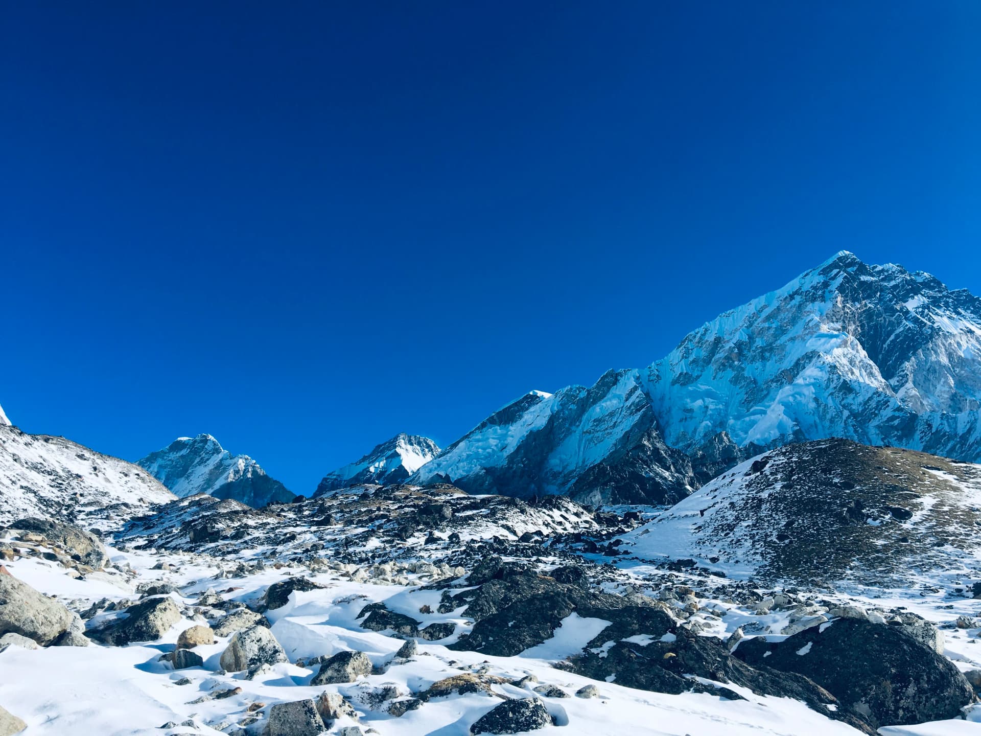 Everest Base Camp with Chola PassTrek – 14 Days (6 Days / 5 Nights) | Nepal View Treks Everest Base Camp with Chola PassTrek – 14 Days | Nepal View Treks